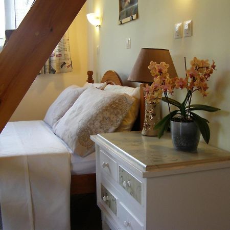 Kostas Walkers Point Bed & Breakfast Dafnata Exterior photo
